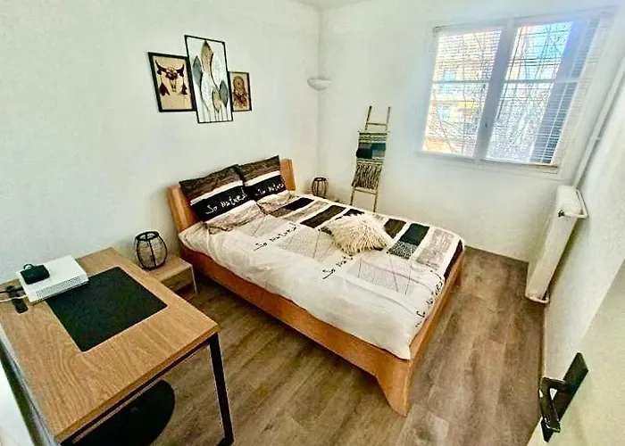 Terrasse Plein Sud, Deux Doubles Antibes