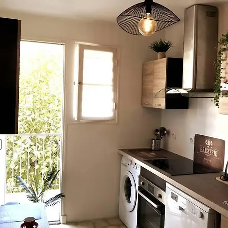 Terrasse Plein Sud, Deux Doubles * 昂蒂布