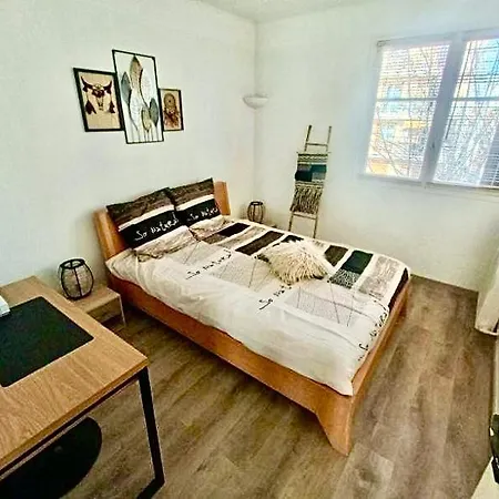 Terrasse Plein Sud, Deux Doubles 昂蒂布